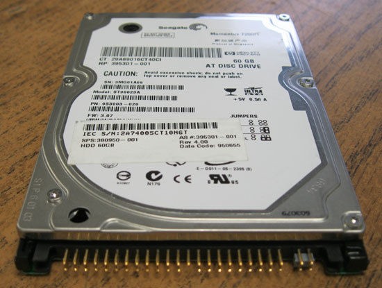 HP Seagate 7200.1 60GB 2.5 IDE Laptop Hard Drive ST96023A 380950 001