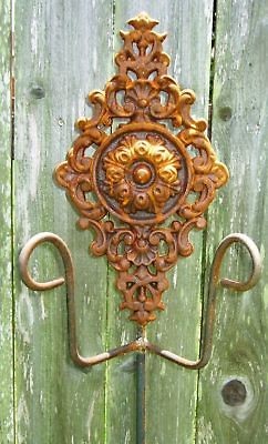 GARDEN HOSE STAND CAST IRON ROSETTE STEEL IRON UNPAINTED MADE IN THE 