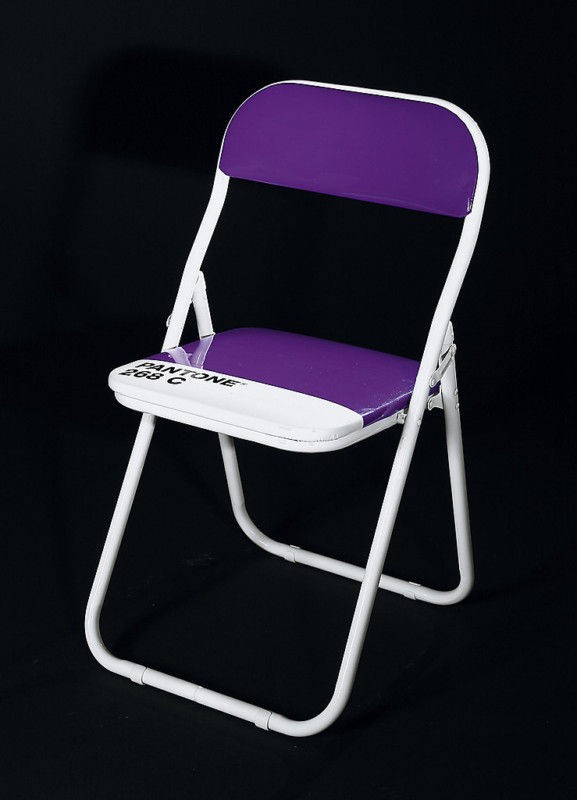 SELETTI FOLDING PANTONE CHAIR IN PASTEL LAVENDAR ROYAL