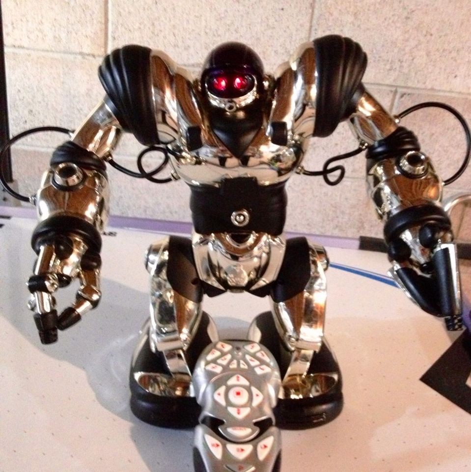 WowWee Robosapien (Crome)