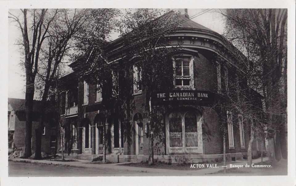 Carte Photo Banque du Commerce ACTON VALE Quebec Canada Real Photo 