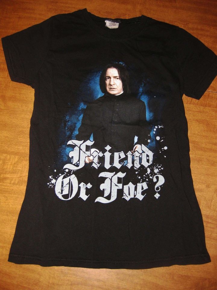   SNAPE juniors medium T shirt Harry Potter Friend of Foe Alan Rickman