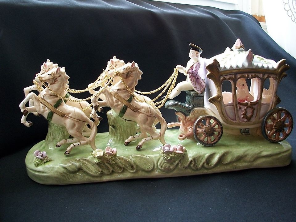   Capodimonte Cinderella Carriage Porcelain Horse Drawn Coach Victorian