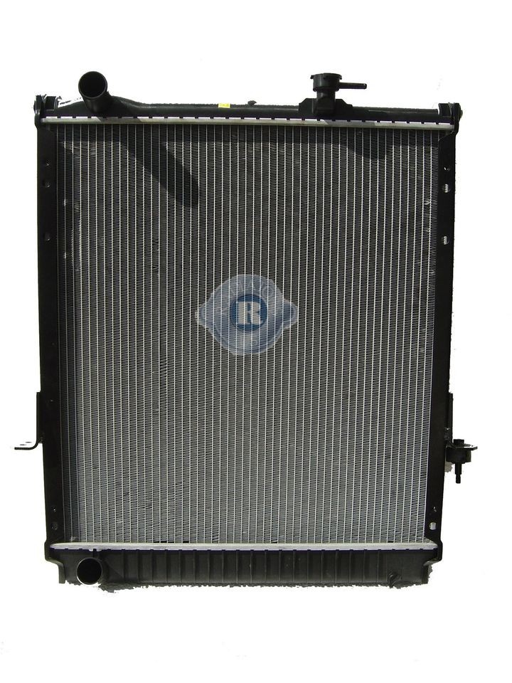 New GMC Isuzu Truck Radiator NPR NQR NRR Series Van 2002 2003