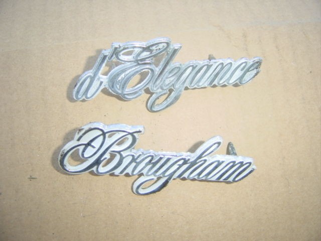 86 84 85 Cadillac Fleetwood Brougham delegance EMBLEMS 83 ROOF 2 door 