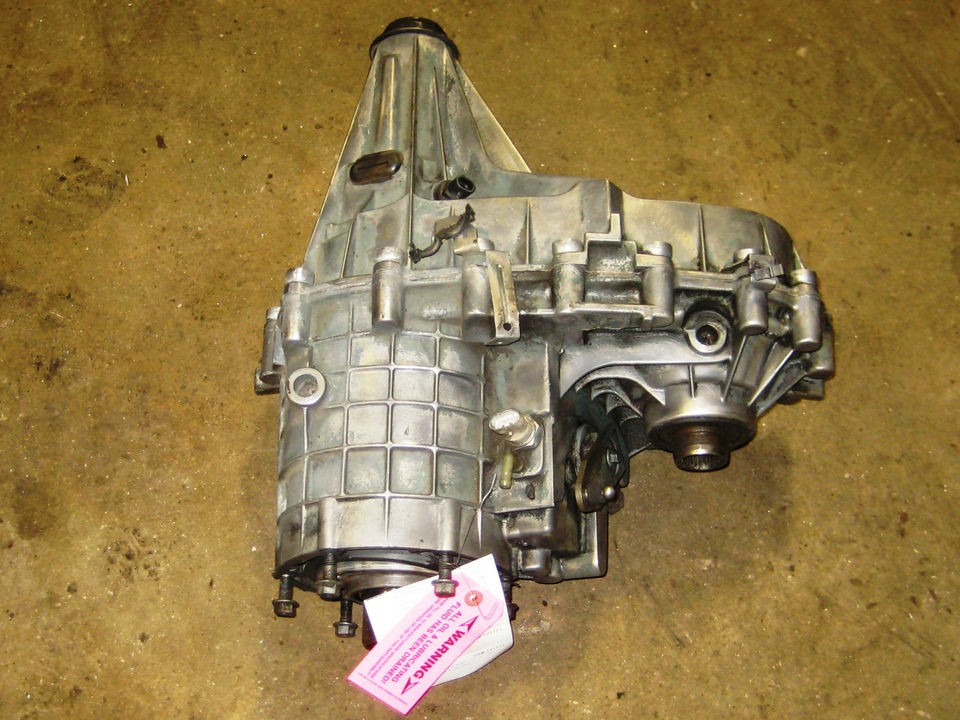 01 02 03 Chevy Silverado GMC Sierra 2500 Transfer Case NV 261 HD NP2