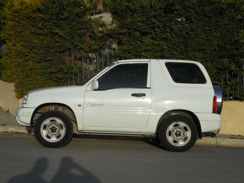 HARDTOP 1999 2004 SUZUKI GRAND VITARA / VITARA/ GEO CHEVROLET TRACKER