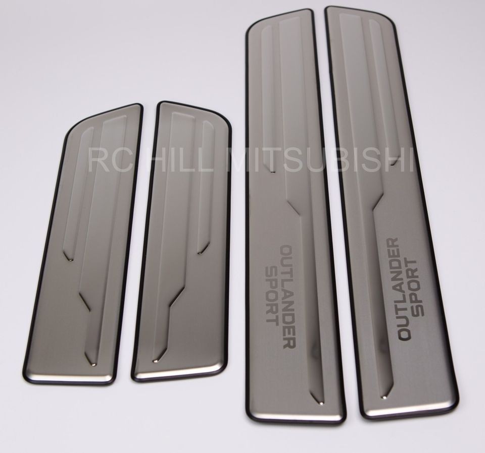 GENUINE MITSUBISHI OUTLANDER SPORT ACCESSORY RVR SILL SCUFF PLATE 