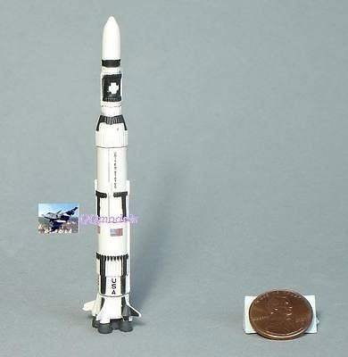   NASA RUSSIA SPACE EXPLORATION SKYLAB SATURN V ROCKET MINI MODEL NASA_2