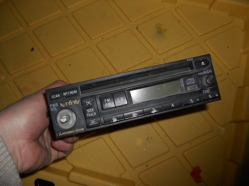 99 03 MITSUBISHI GALANT ECLIPSE INFINITY CD PLAYER F34