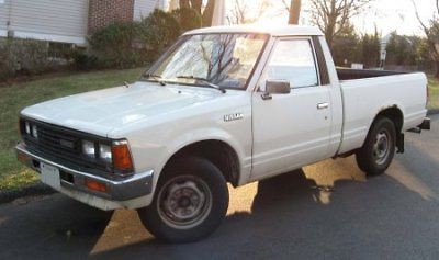 NISSAN DATSUN 720 PICKUP UTE 1978 1984 2X4 4X4 PETROL DIESEL REPAIR 