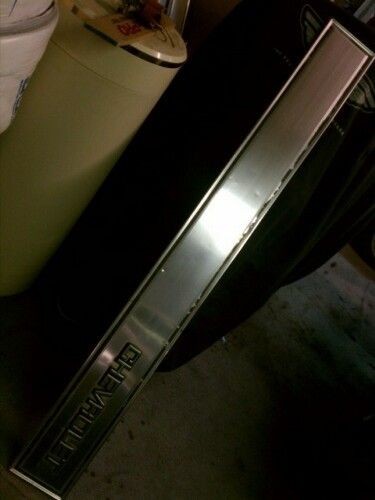 1981 91 Chevy Blazer Tailgate Trim Molding