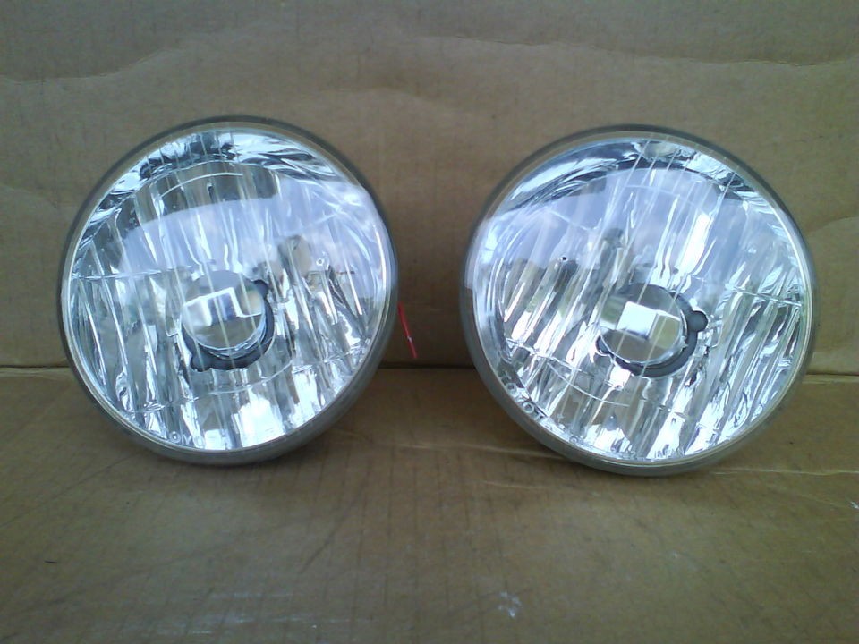 Toyota Levin AE111   Starlet EP91 OEM Bumper Fog Lights