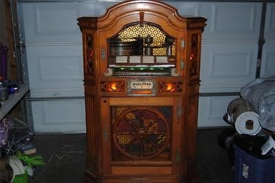 VINTAGE 1940 1941 WURLITZER WAGON WHEEL UPSCALE JUKEBOX SUPER NICE