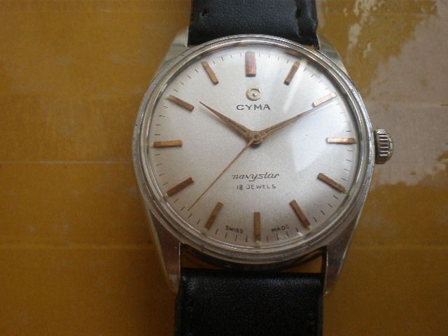 Vintage SWISS CYMA NavyStar 18 Jewels Manual Mens Watch