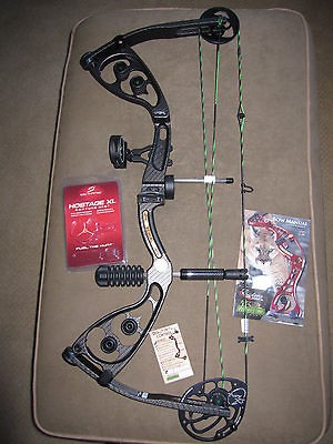 NEW 2012 MARTIN BENGAL BLACK CAMO BOW,RH,55 70#,​DRAW 24 30.5 /HUN 