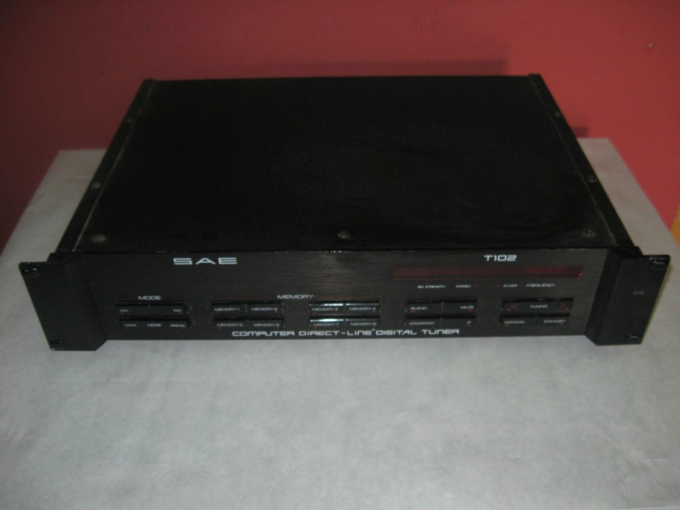 SAE VINTAGE T102 COMPUTER DIRECT LINE DIGITAL TUNER CONSUMER 