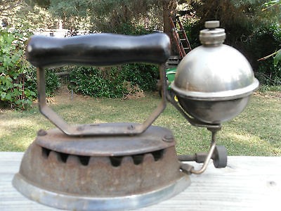 MONTGOMERY WARD GAS STYLE VINTAGE IRONGREAT SHAPE