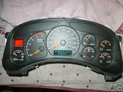    02 GM HD 2500 DURAMAX DIESEL SPEEDOMETER GAUGE PICK UP TRUCK CLUSTER