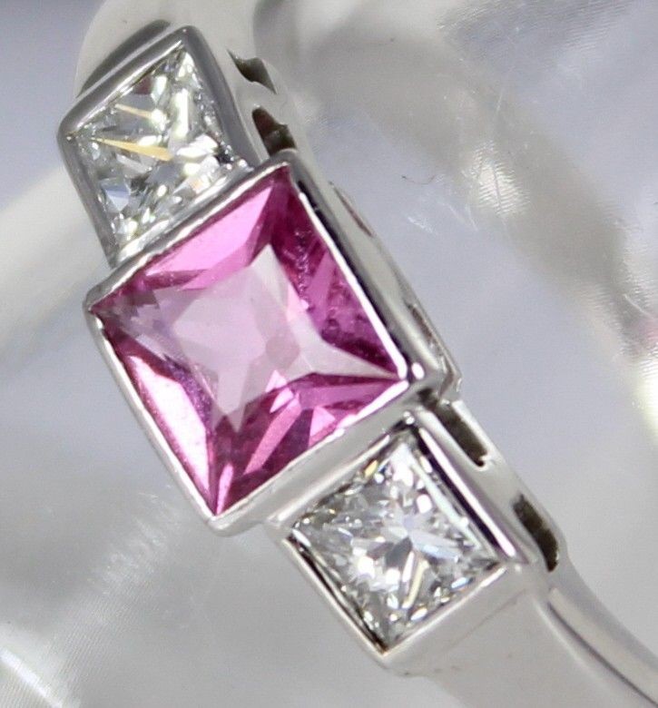 ART DECO DIAMOND & PINK SAPPHIRE TRILOGY 18CT WHITE GOLD LADIES RING