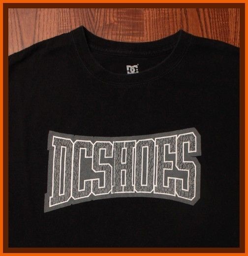 DC Shoes Skateboard Clothing Rob Dyrdek DC Block Logo Black Large T 