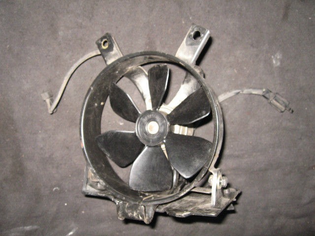 1989 HONDA VTR 250 ELECTRIC COOLING FAN ELECTRIC FAN MOTOR SMALL SCUFF 