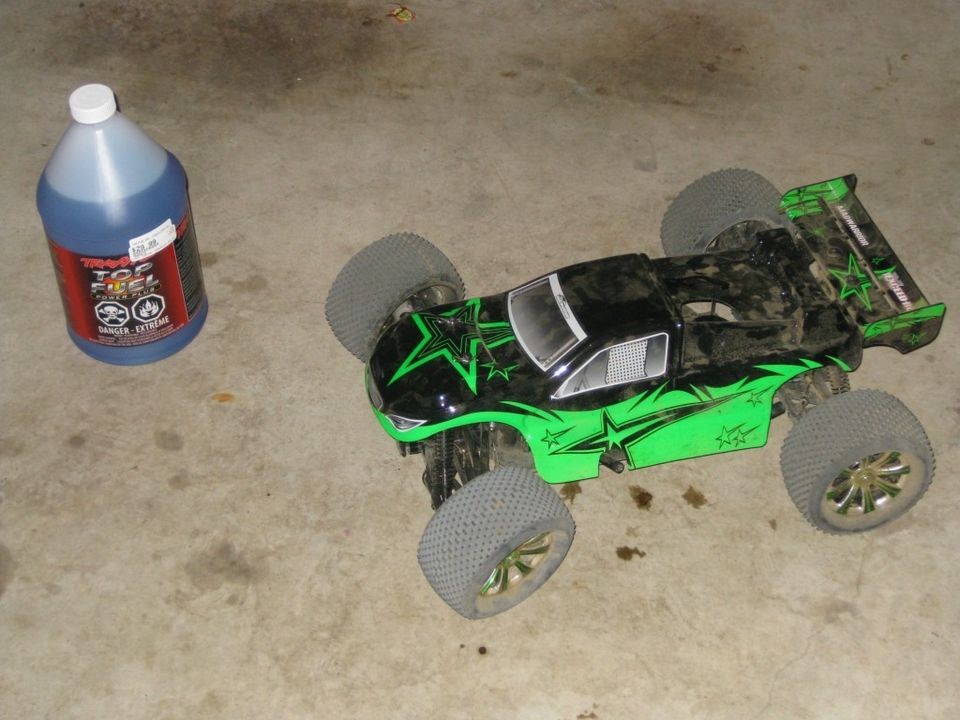 Exceed Nitro RC Truggy 1/8th scale with starter kit