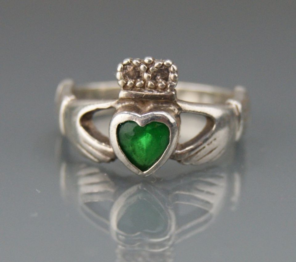 claddagh ring in Vintage & Antique Jewelry