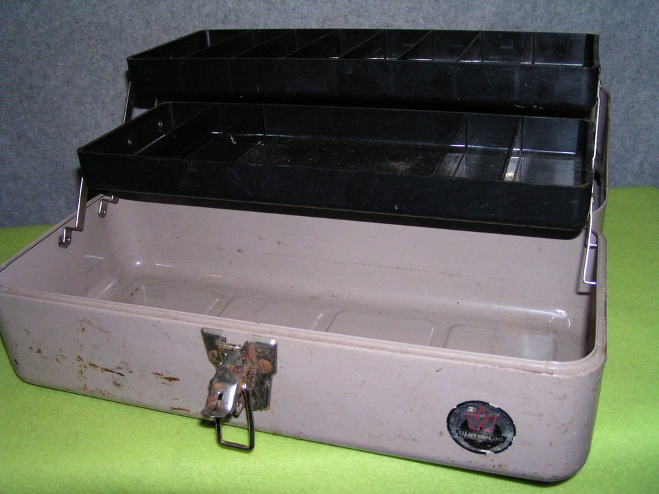 VINTAGE FISHING TACKLE BOX WATERLOO TOOL BOX FOR TOOLS