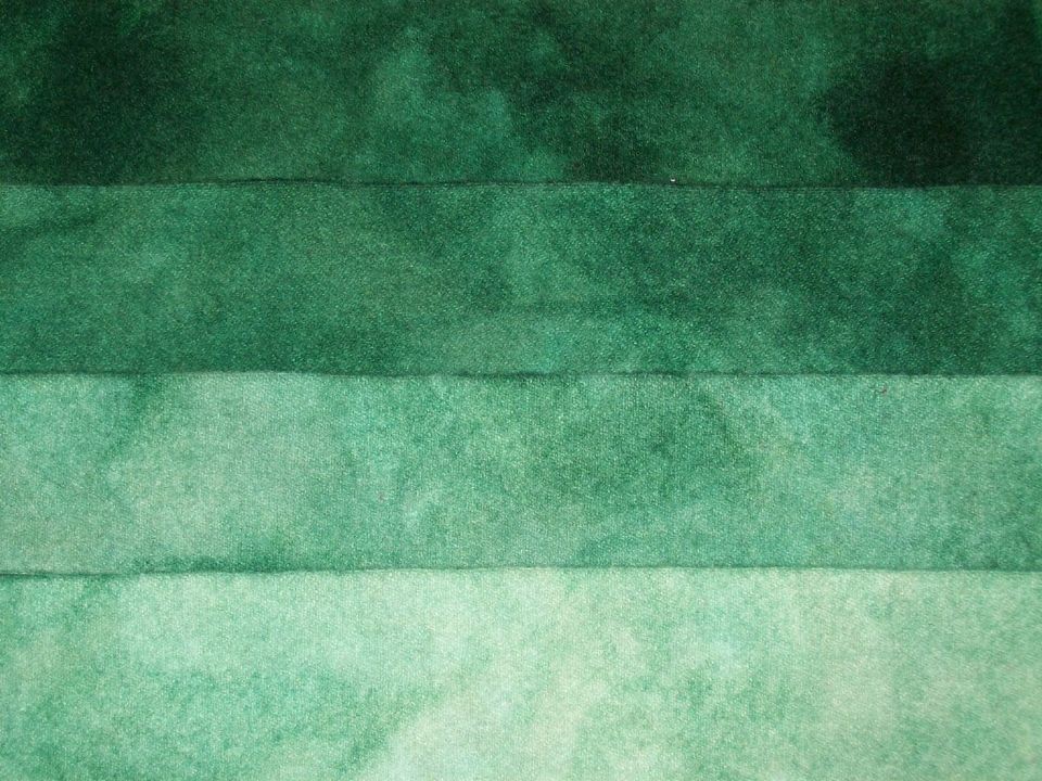 Malachite   hand dyed rug hooking wool fabric   (1) Fat Quarter 100 