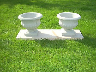   LARGE CONCRETE DECORATIVE FLOWER PLANTERS POTS TREE SHRUB URNS ROMAN