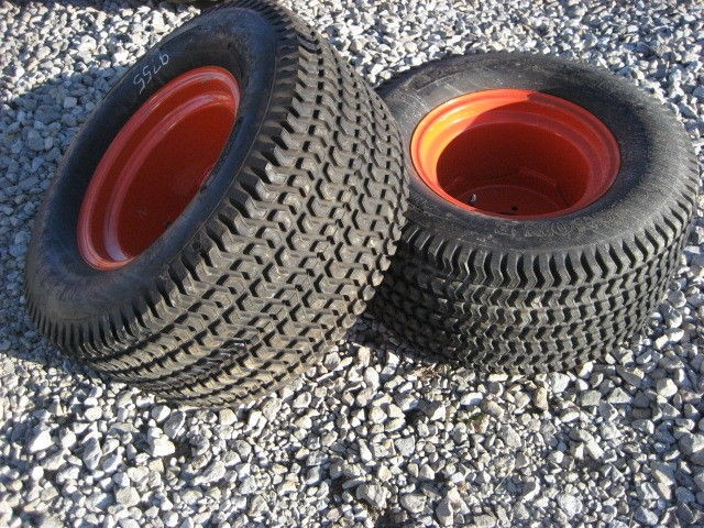   31 13.5 15 Set of Kubota Wide Turf Tread Tractor Tire Tires Rim Rims