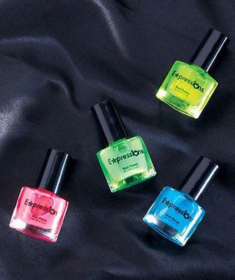 glow in the dark nail polish in Nail Care & Polish