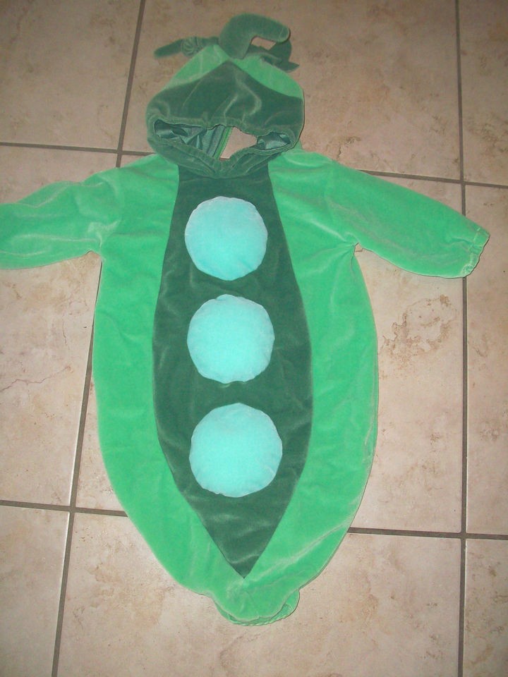 HALLOWEEN PEA POD COSTUME size 0/9 months twin triplets MINI WEAR soft 