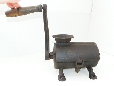   IRON CYLINDER CIGAR TOBACCO GRINDER~HAND CRANK CHOPPER~CUTTER​ WORKS