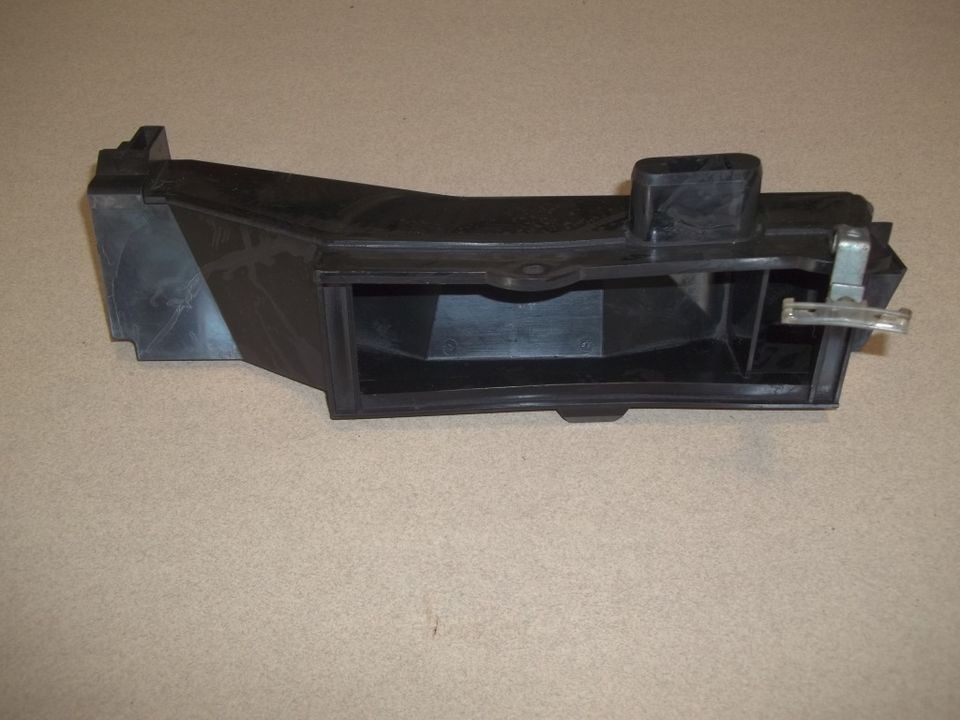 81 CAMARO DASH HEATER / AC VENT DUCT PART 80 79 78 Z28 BERLINETTA