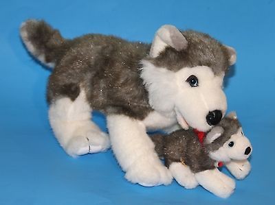 GREY/ WHITE HUSKY/ WOLF DOG LARGE PLUSH w/ PUPPY/ CUB BUILD A BEAR 