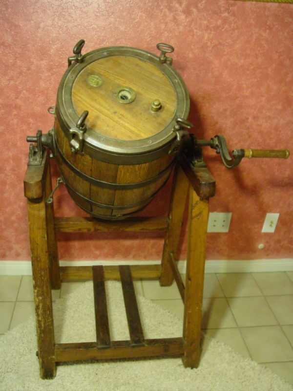 Butter Churn Wood Barrel Metal Hand Crank Country Farm Vintage Antique 