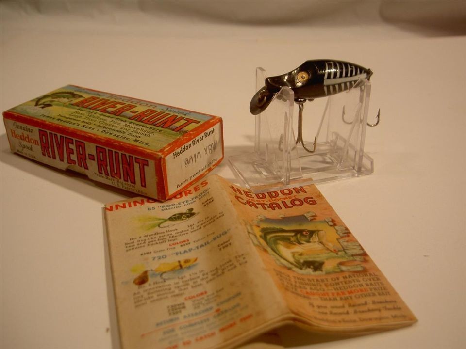   RUNT shore minnow VINTAGE FISHING LURE W BOX BAIT TACKLE PLUG REEL