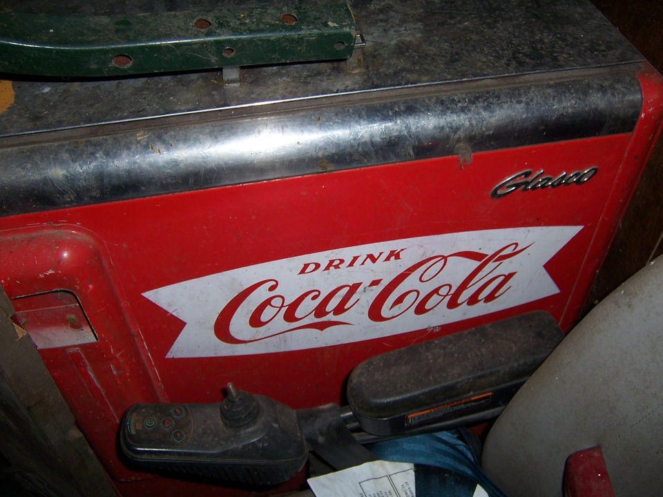 VINTAGE COKE COOLER GLASCO MODEL TOP DOOR