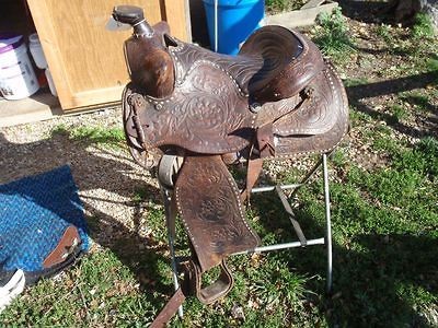 15 1/2 Vintage Big Horn Buckstitched Trail Saddle #1055