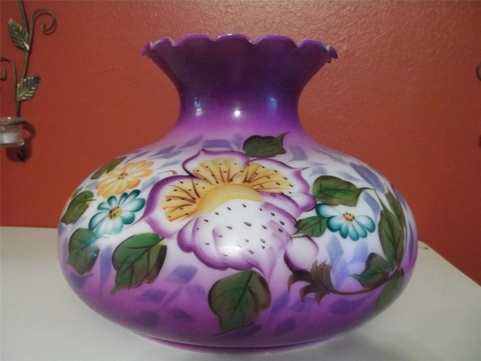 VINTAGE FLORAL PARLOR OIL LAMP SHAMP VERY RARE IN COLOR ? fenton 