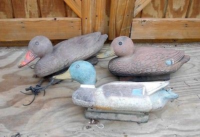   DUCK DECOYS LOT 3 PLASTIC 16 X 7 X 7 1/2 HUNTING GUN SPORT DECOY