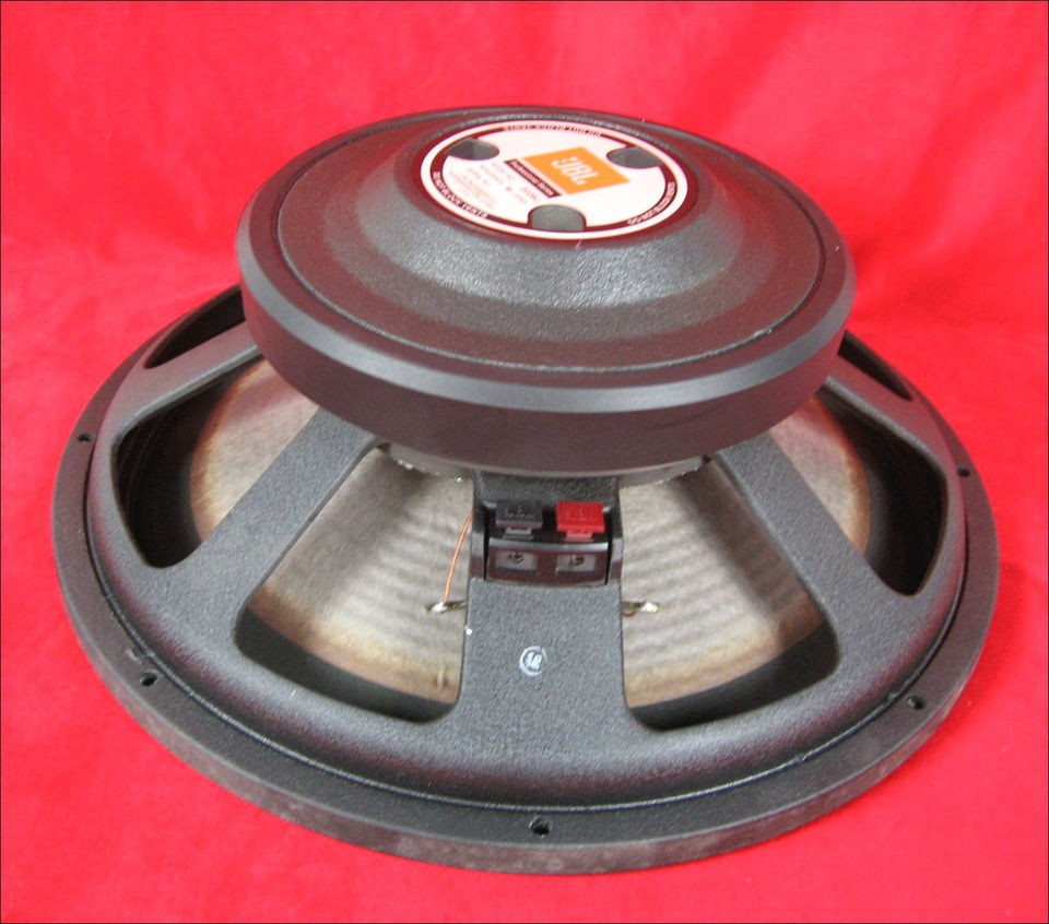 JBL 2226J PROFESSIONAL 600 WATT 16 OHM 15 LF SPEAKER   VERY CLEAN 