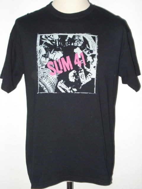 SUM 41   VINTAGE PUNK ROCK MUSIC T SHIRT. GILDAN. LARGE.