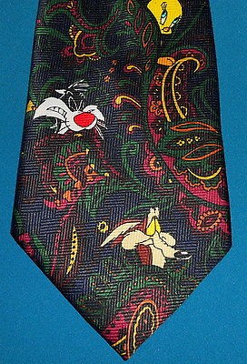 Looney Tunes Paisley Multicolor TIE Characters Wylie Coyote Tweety 