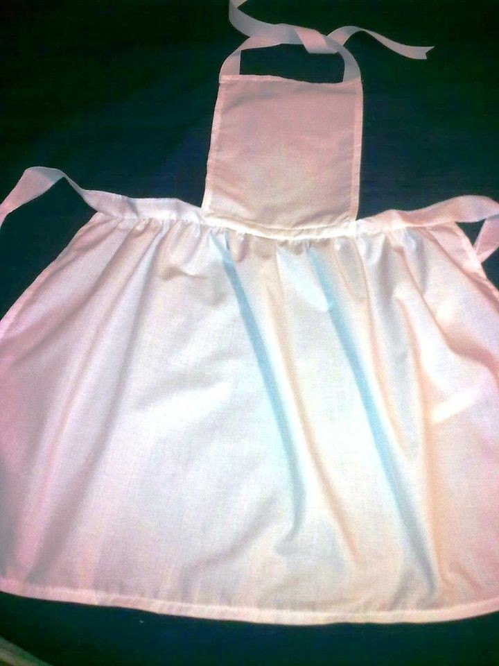 alice white apron