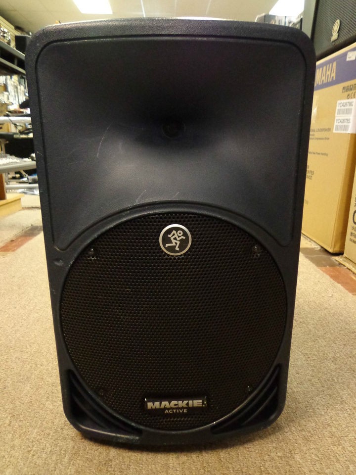 mackie srm 350 in Speakers & Monitors