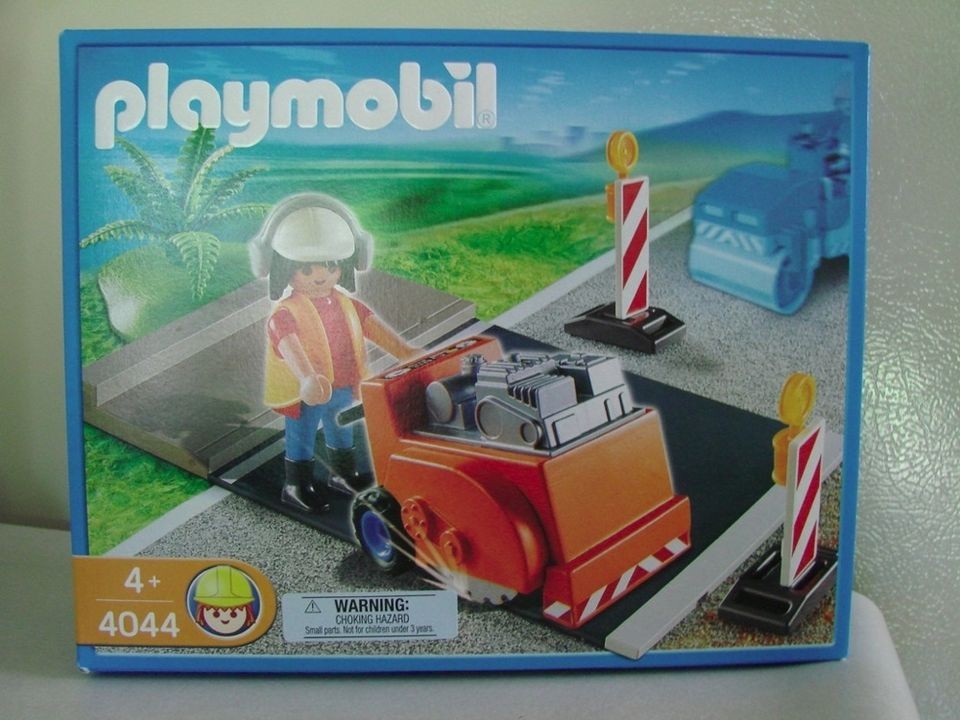 Playmobil Construction Asphalt Cutter Road Crew #4044 New