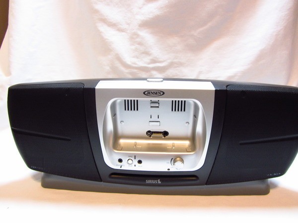 Jensen Sirus Shuttle Boom Box JBX100SR *BOOMBOX ONLY* FREE **U.S.A 